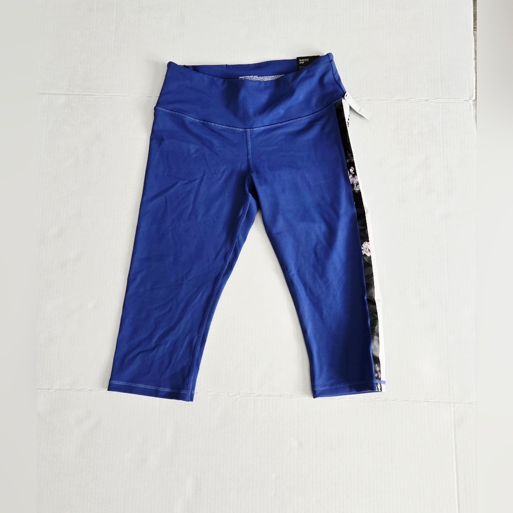 Victoria Secret legging. ( Capri)